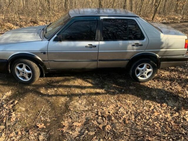 Сірий Фольксваген Джетта, об'ємом двигуна 1.8 л та пробігом 336 тис. км за 1000 $, фото 20 на Automoto.ua