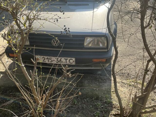 Серый Фольксваген Джетта, объемом двигателя 1.3 л и пробегом 351 тыс. км за 2000 $, фото 2 на Automoto.ua