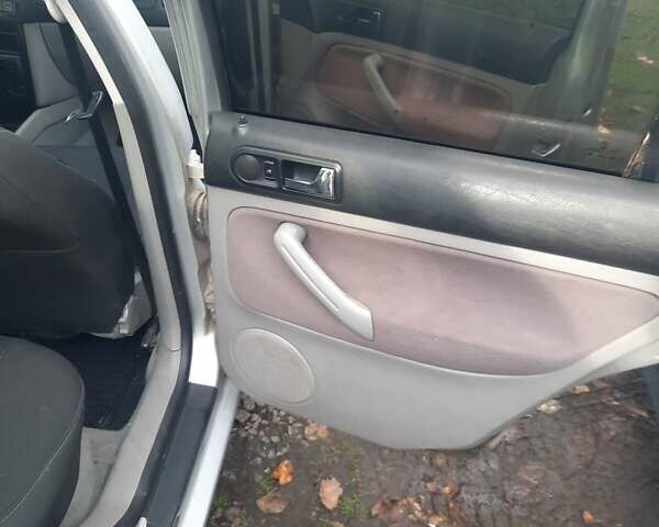 Серый Фольксваген Джетта, объемом двигателя 1.98 л и пробегом 242 тыс. км за 3500 $, фото 4 на Automoto.ua