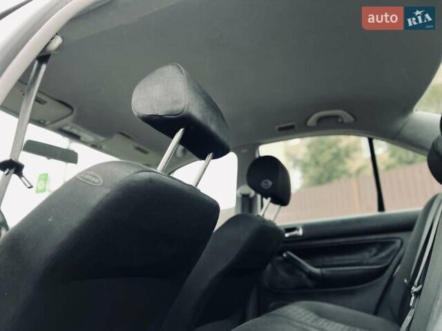 Серый Фольксваген Джетта, объемом двигателя 2 л и пробегом 231 тыс. км за 3950 $, фото 47 на Automoto.ua