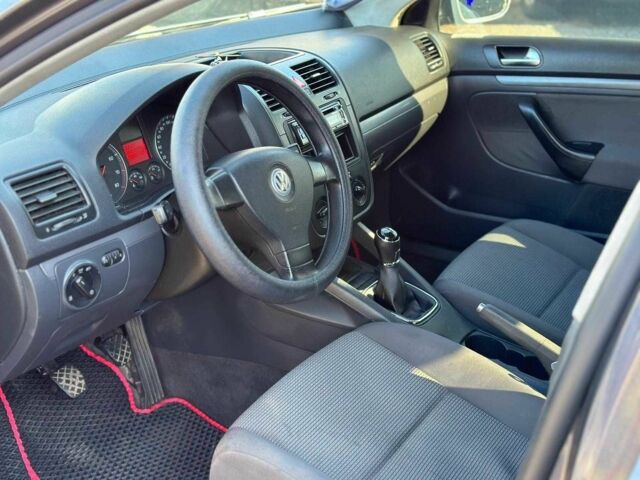 Серый Фольксваген Джетта, объемом двигателя 1.6 л и пробегом 310 тыс. км за 5590 $, фото 20 на Automoto.ua