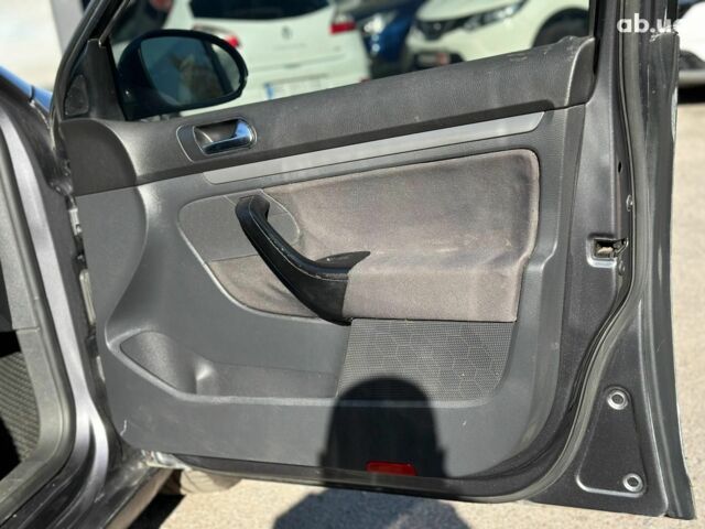 Сірий Фольксваген Джетта, об'ємом двигуна 1.6 л та пробігом 310 тис. км за 5590 $, фото 18 на Automoto.ua