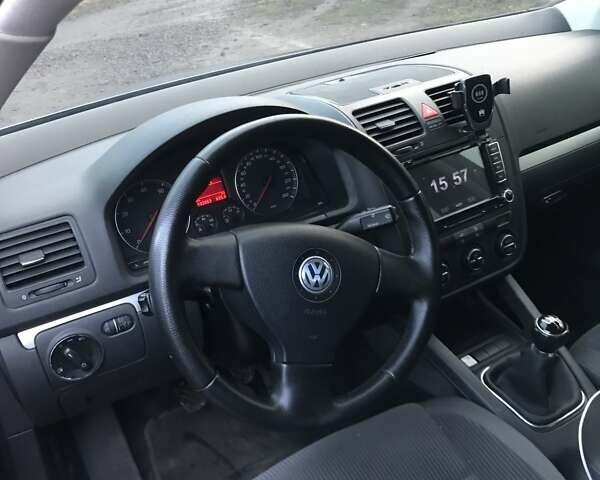 Серый Фольксваген Джетта, объемом двигателя 1.6 л и пробегом 192 тыс. км за 5850 $, фото 10 на Automoto.ua