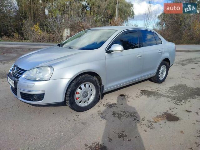 Сірий Фольксваген Джетта, об'ємом двигуна 1.97 л та пробігом 295 тис. км за 5200 $, фото 9 на Automoto.ua