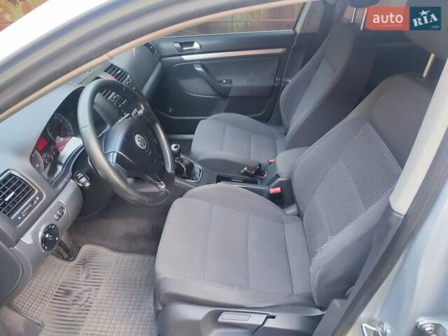 Сірий Фольксваген Джетта, об'ємом двигуна 1.97 л та пробігом 295 тис. км за 5200 $, фото 11 на Automoto.ua