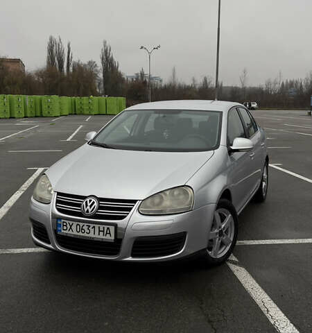 Серый Фольксваген Джетта, объемом двигателя 1.6 л и пробегом 184 тыс. км за 6100 $, фото 1 на Automoto.ua