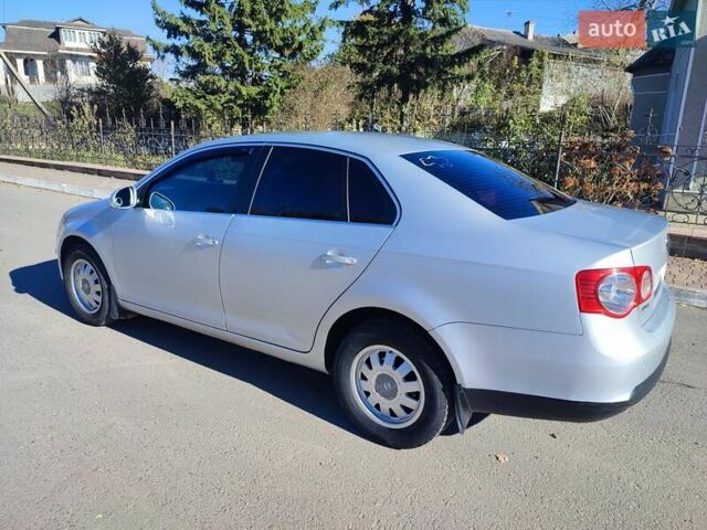 Сірий Фольксваген Джетта, об'ємом двигуна 1.97 л та пробігом 295 тис. км за 5200 $, фото 15 на Automoto.ua