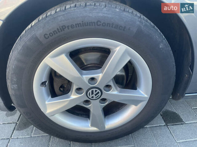 Серый Фольксваген Джетта, объемом двигателя 1.6 л и пробегом 203 тыс. км за 6250 $, фото 22 на Automoto.ua