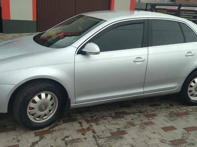 Сірий Фольксваген Джетта, об'ємом двигуна 2 л та пробігом 290 тис. км за 4900 $, фото 3 на Automoto.ua