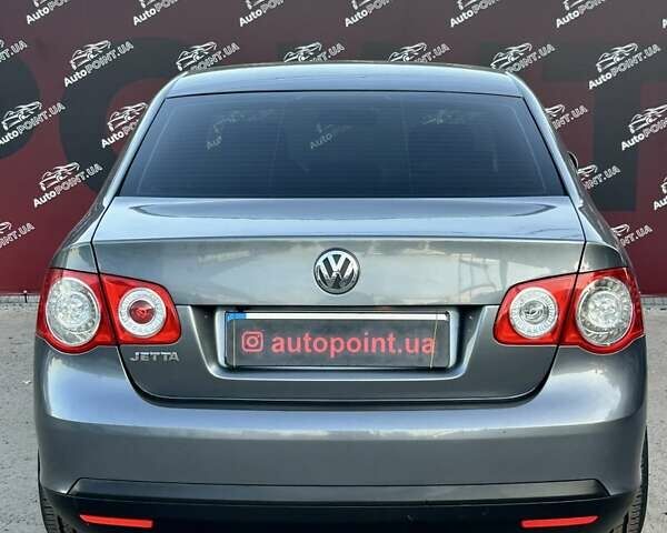 Сірий Фольксваген Джетта, об'ємом двигуна 1.6 л та пробігом 255 тис. км за 6500 $, фото 8 на Automoto.ua