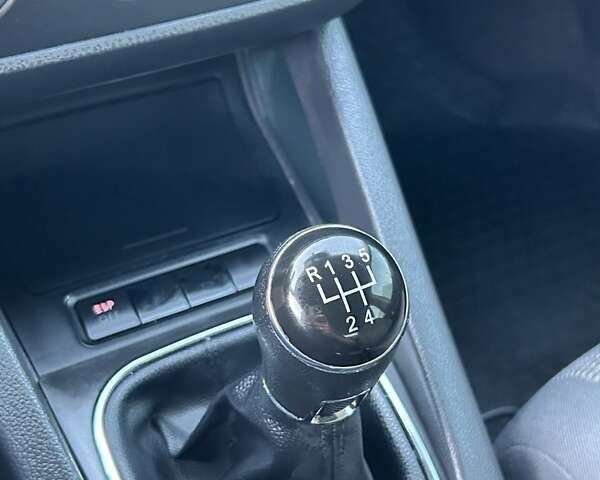 Сірий Фольксваген Джетта, об'ємом двигуна 1.6 л та пробігом 255 тис. км за 6500 $, фото 20 на Automoto.ua