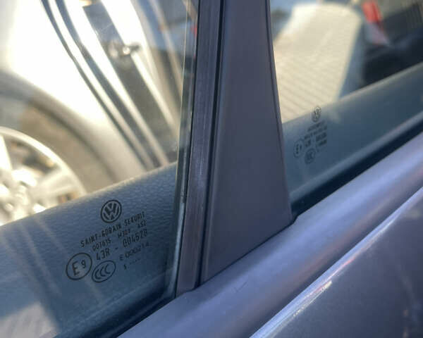 Серый Фольксваген Джетта, объемом двигателя 1.6 л и пробегом 203 тыс. км за 6250 $, фото 28 на Automoto.ua