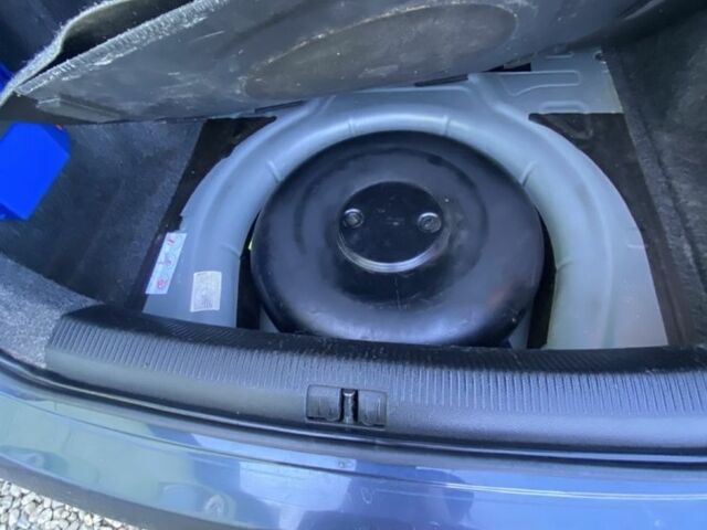 Серый Фольксваген Джетта, объемом двигателя 1.6 л и пробегом 227 тыс. км за 5500 $, фото 6 на Automoto.ua