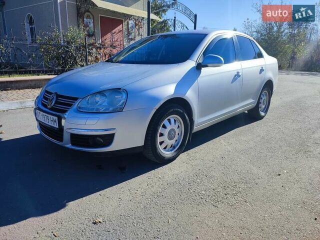 Сірий Фольксваген Джетта, об'ємом двигуна 1.97 л та пробігом 295 тис. км за 5200 $, фото 12 на Automoto.ua