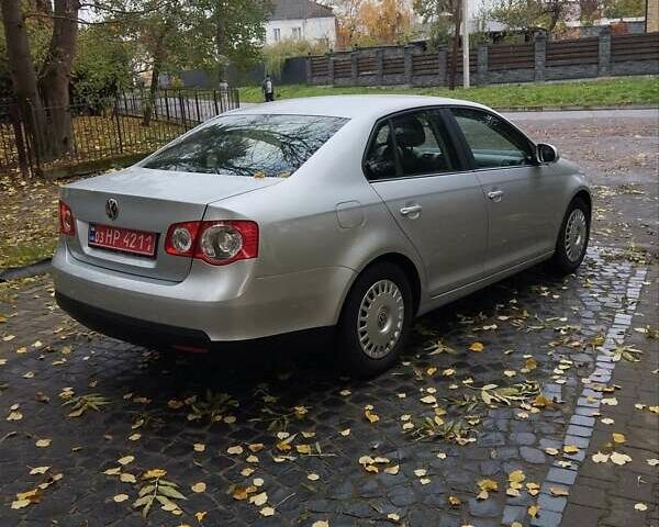 Серый Фольксваген Джетта, объемом двигателя 1.6 л и пробегом 184 тыс. км за 5899 $, фото 10 на Automoto.ua