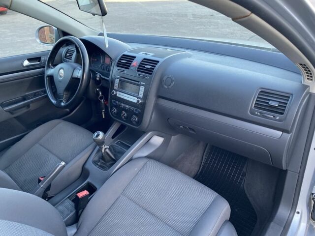 Сірий Фольксваген Джетта, об'ємом двигуна 1.9 л та пробігом 400 тис. км за 2850 $, фото 18 на Automoto.ua