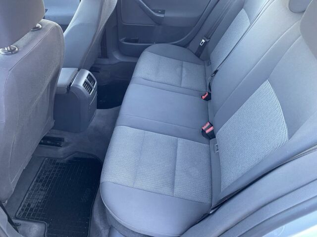 Сірий Фольксваген Джетта, об'ємом двигуна 1.9 л та пробігом 400 тис. км за 2850 $, фото 10 на Automoto.ua