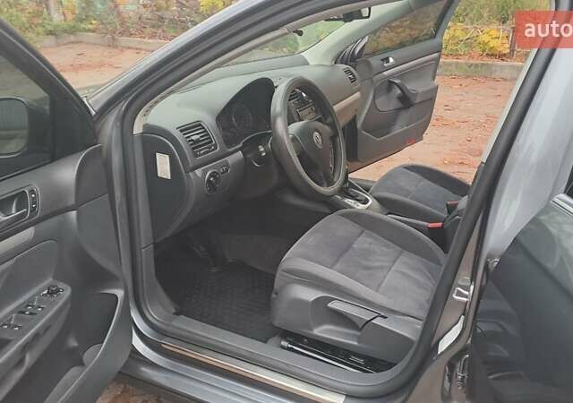 Сірий Фольксваген Джетта, об'ємом двигуна 1.98 л та пробігом 170 тис. км за 7500 $, фото 15 на Automoto.ua