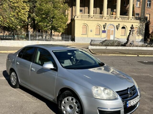 Серый Фольксваген Джетта, объемом двигателя 1.6 л и пробегом 188 тыс. км за 5100 $, фото 1 на Automoto.ua