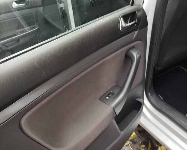 Серый Фольксваген Джетта, объемом двигателя 1.6 л и пробегом 184 тыс. км за 5899 $, фото 35 на Automoto.ua