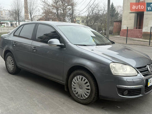 Сірий Фольксваген Джетта, об'ємом двигуна 1.6 л та пробігом 292 тис. км за 4700 $, фото 15 на Automoto.ua