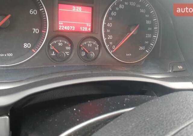 Серый Фольксваген Джетта, объемом двигателя 0 л и пробегом 224 тыс. км за 5690 $, фото 8 на Automoto.ua