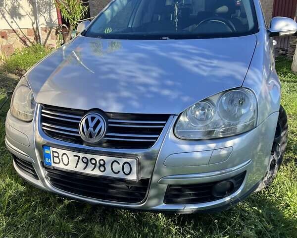 Серый Фольксваген Джетта, объемом двигателя 1.6 л и пробегом 250 тыс. км за 5100 $, фото 4 на Automoto.ua