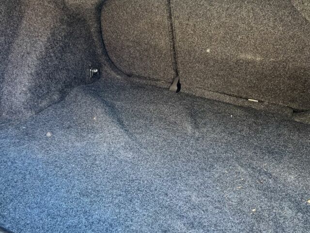 Серый Фольксваген Джетта, объемом двигателя 1.6 л и пробегом 188 тыс. км за 5100 $, фото 14 на Automoto.ua