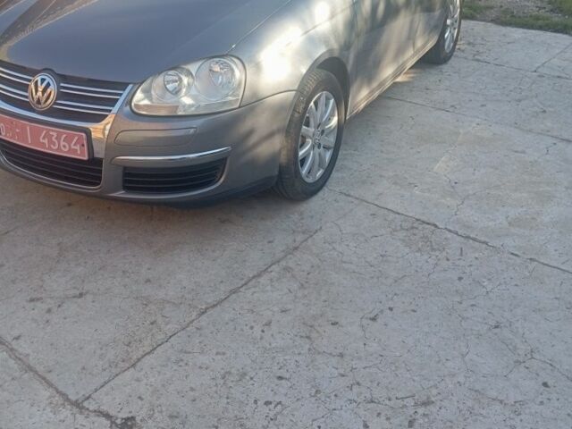 Сірий Фольксваген Джетта, об'ємом двигуна 0 л та пробігом 197 тис. км за 6600 $, фото 11 на Automoto.ua