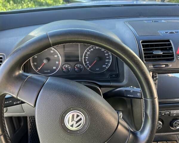 Серый Фольксваген Джетта, объемом двигателя 1.6 л и пробегом 250 тыс. км за 5100 $, фото 3 на Automoto.ua