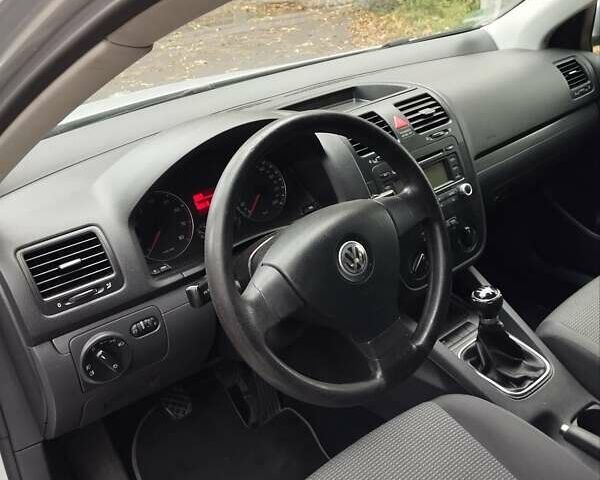 Серый Фольксваген Джетта, объемом двигателя 1.6 л и пробегом 184 тыс. км за 5899 $, фото 15 на Automoto.ua