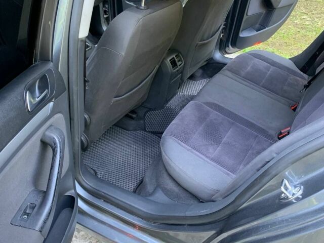 Серый Фольксваген Джетта, объемом двигателя 2 л и пробегом 220 тыс. км за 4700 $, фото 4 на Automoto.ua