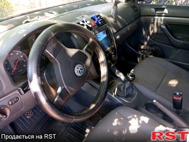 Серый Фольксваген Джетта, объемом двигателя 1.6 л и пробегом 187 тыс. км за 5200 $, фото 3 на Automoto.ua