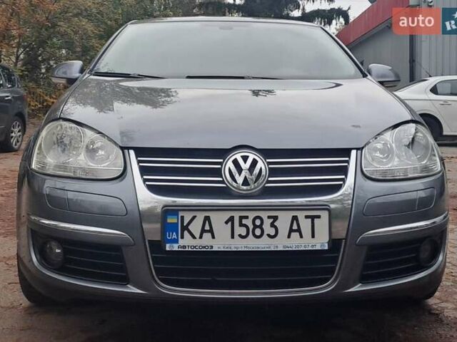 Сірий Фольксваген Джетта, об'ємом двигуна 1.98 л та пробігом 170 тис. км за 7500 $, фото 3 на Automoto.ua