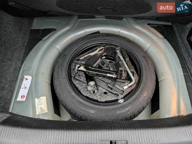 Серый Фольксваген Джетта, объемом двигателя 1.6 л и пробегом 228 тыс. км за 6450 $, фото 21 на Automoto.ua