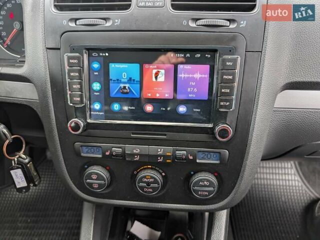 Серый Фольксваген Джетта, объемом двигателя 1.6 л и пробегом 228 тыс. км за 6450 $, фото 45 на Automoto.ua