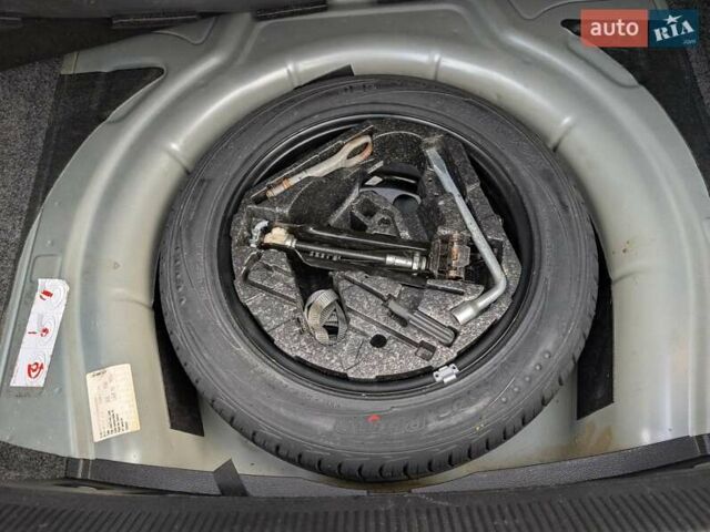 Серый Фольксваген Джетта, объемом двигателя 1.6 л и пробегом 228 тыс. км за 6450 $, фото 15 на Automoto.ua