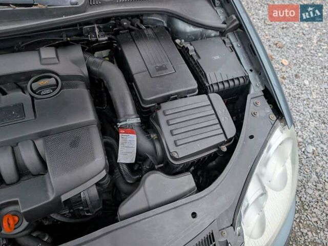 Серый Фольксваген Джетта, объемом двигателя 1.6 л и пробегом 228 тыс. км за 6450 $, фото 52 на Automoto.ua