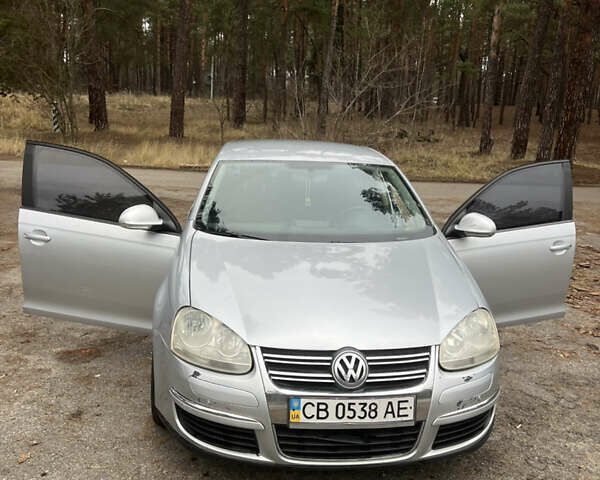 Сірий Фольксваген Джетта, об'ємом двигуна 1.6 л та пробігом 179 тис. км за 4000 $, фото 8 на Automoto.ua