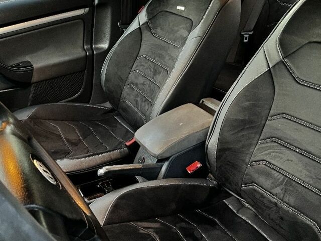 Сірий Фольксваген Джетта, об'ємом двигуна 1.6 л та пробігом 200 тис. км за 6000 $, фото 12 на Automoto.ua