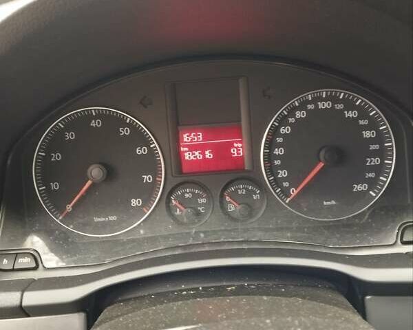 Серый Фольксваген Джетта, объемом двигателя 1.6 л и пробегом 184 тыс. км за 5899 $, фото 20 на Automoto.ua