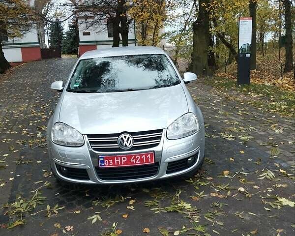 Серый Фольксваген Джетта, объемом двигателя 1.6 л и пробегом 184 тыс. км за 5899 $, фото 12 на Automoto.ua