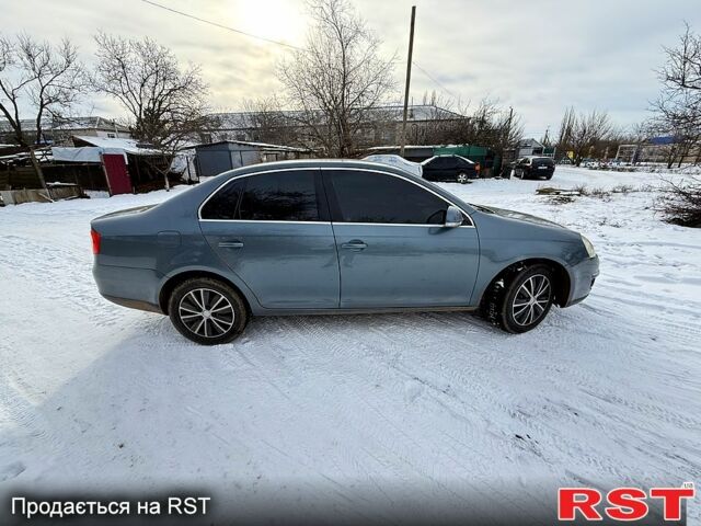 Серый Фольксваген Джетта, объемом двигателя 1.6 л и пробегом 275 тыс. км за 6500 $, фото 11 на Automoto.ua