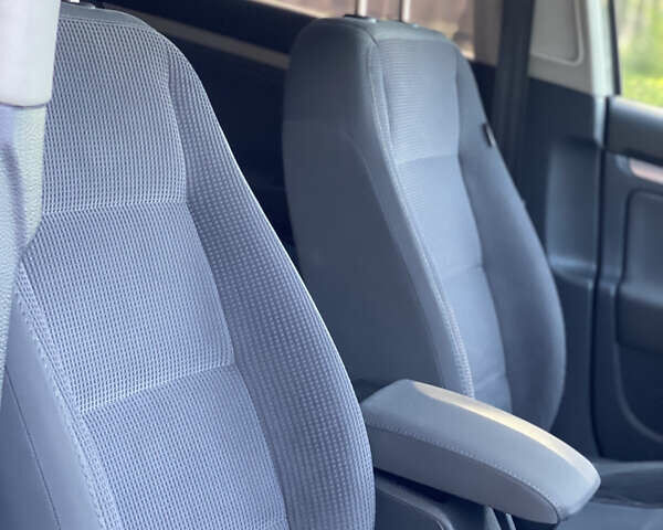 Серый Фольксваген Джетта, объемом двигателя 1.4 л и пробегом 201 тыс. км за 6350 $, фото 14 на Automoto.ua