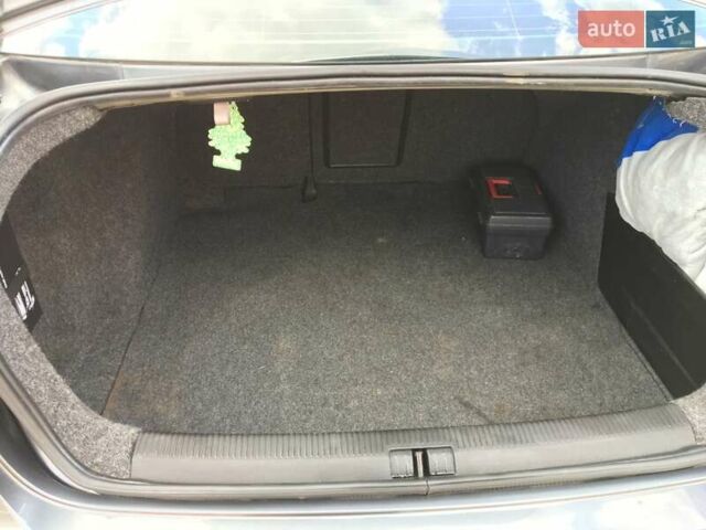 Серый Фольксваген Джетта, объемом двигателя 2 л и пробегом 282 тыс. км за 7299 $, фото 5 на Automoto.ua