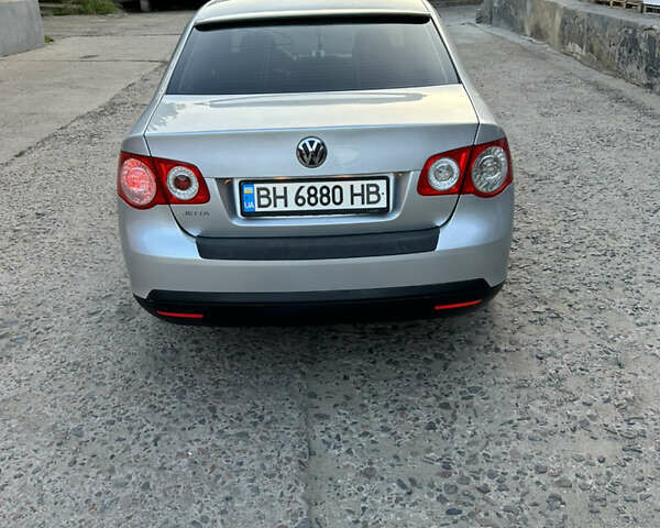 Серый Фольксваген Джетта, объемом двигателя 1.6 л и пробегом 320 тыс. км за 6000 $, фото 5 на Automoto.ua