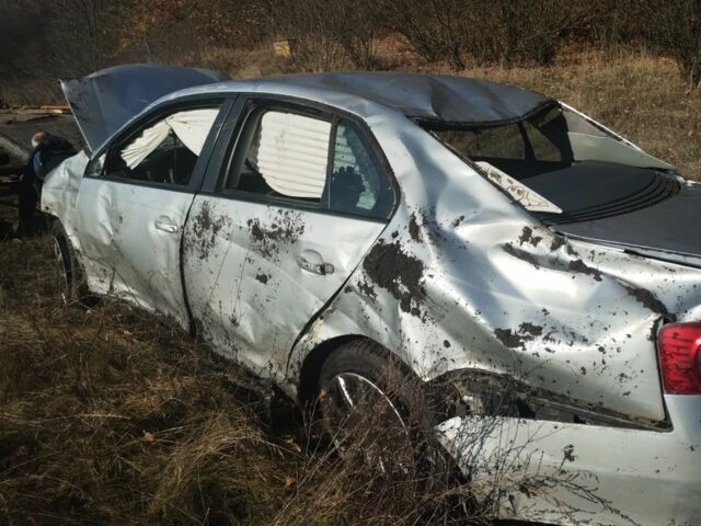 Серый Фольксваген Джетта, объемом двигателя 0 л и пробегом 254 тыс. км за 2000 $, фото 2 на Automoto.ua