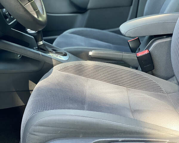 Серый Фольксваген Джетта, объемом двигателя 1.4 л и пробегом 201 тыс. км за 6350 $, фото 20 на Automoto.ua