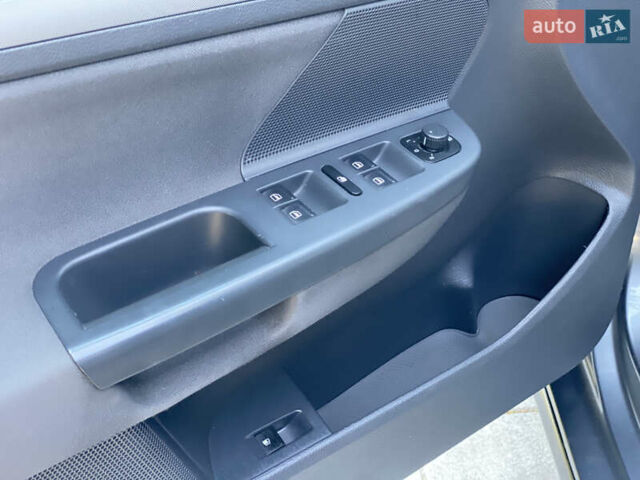 Серый Фольксваген Джетта, объемом двигателя 1.4 л и пробегом 201 тыс. км за 6350 $, фото 27 на Automoto.ua