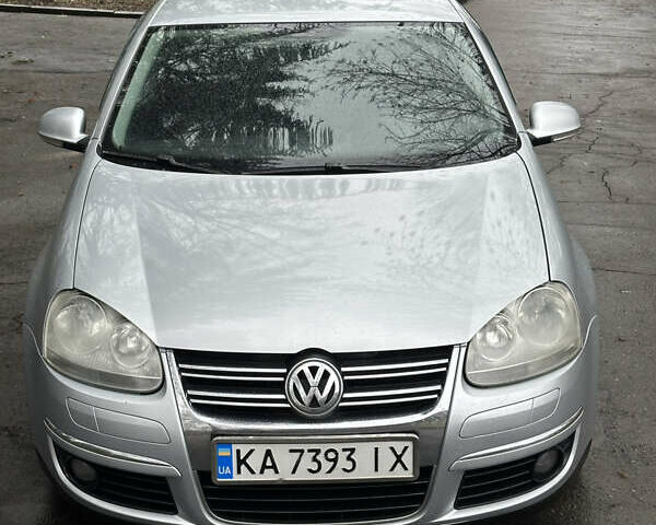 Сірий Фольксваген Джетта, об'ємом двигуна 1.6 л та пробігом 171 тис. км за 5900 $, фото 11 на Automoto.ua